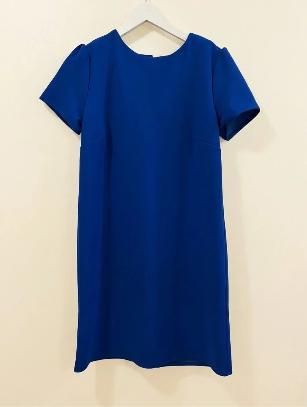 She + Sky Royal Blue Short Sleeve Shift Mini Dress Small Keyhole Back Stretch